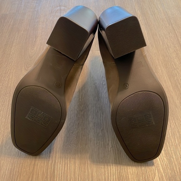 Journee Collection Women Maxxie Stacked Booties Size 10 Tan Coastal Cowgirl - Picture 12 of 13